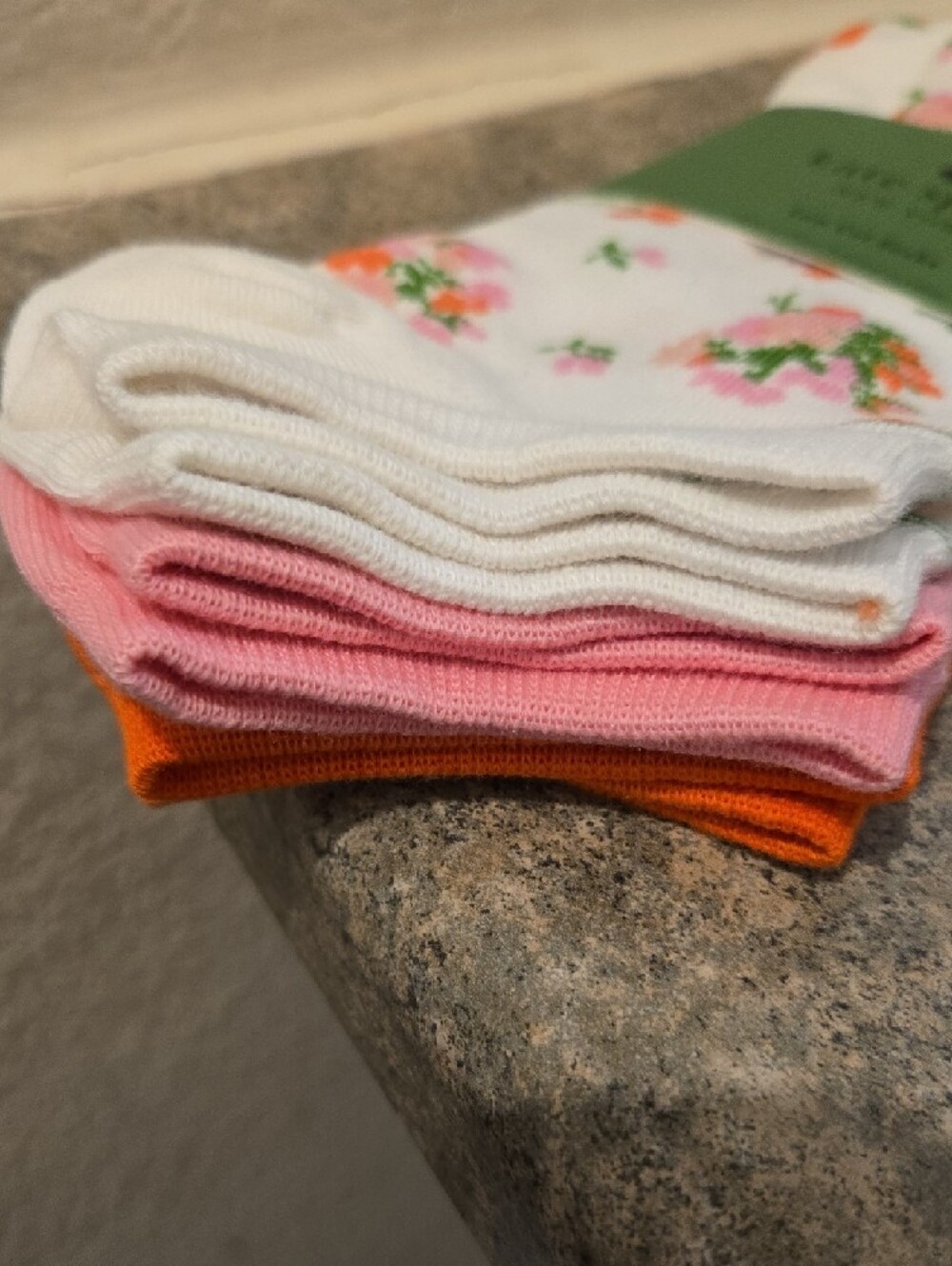 kate spade White Floral Low-Cut Athletic Socks with Pink & Orange Blooms 3 Pair - Picture 3 of 4